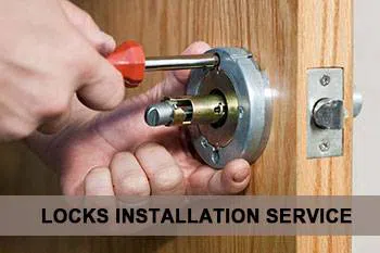 Capitol Locksmith Service Kansas City, MO 816-622-3382 Capitol Locksmith Service Kansas City, MO 816-622-3382 - lock-insta-sid-68-4mod